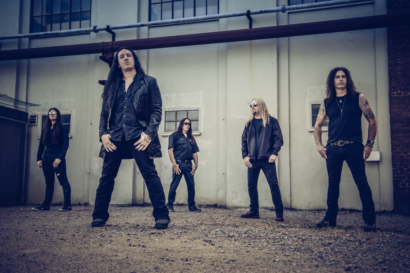 Com show no Brasil marcado para agosto, Sanctuary lança novo single após mais de uma década